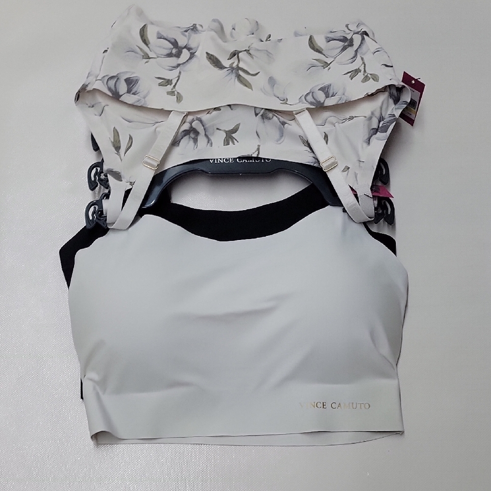 Vince Camuto Black and White Floral Crop Top - Picture 8 of 10